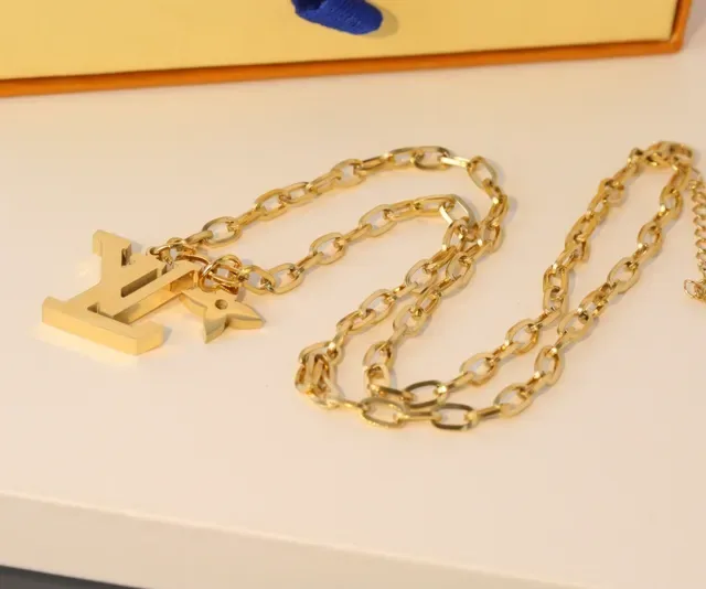Louis Vuitton Monogram Flower Gold Silver Pendant Motif Necklace 3