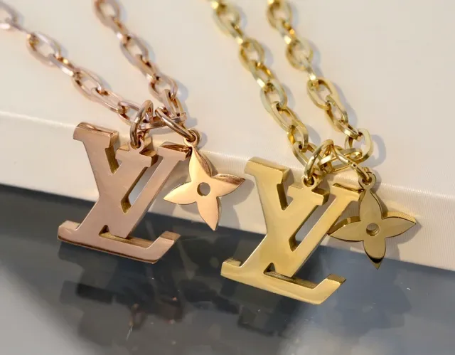 Louis Vuitton Monogram Flower Gold Silver Pendant Motif Necklace 7