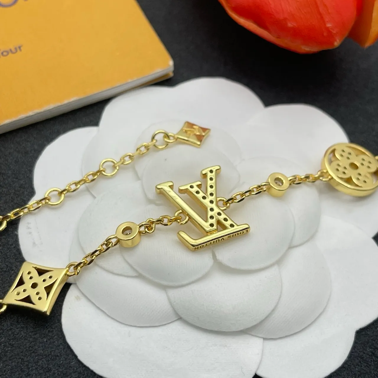Louis Vuitton Monogram Flower LV Initiales doré Pavé bracelet 3