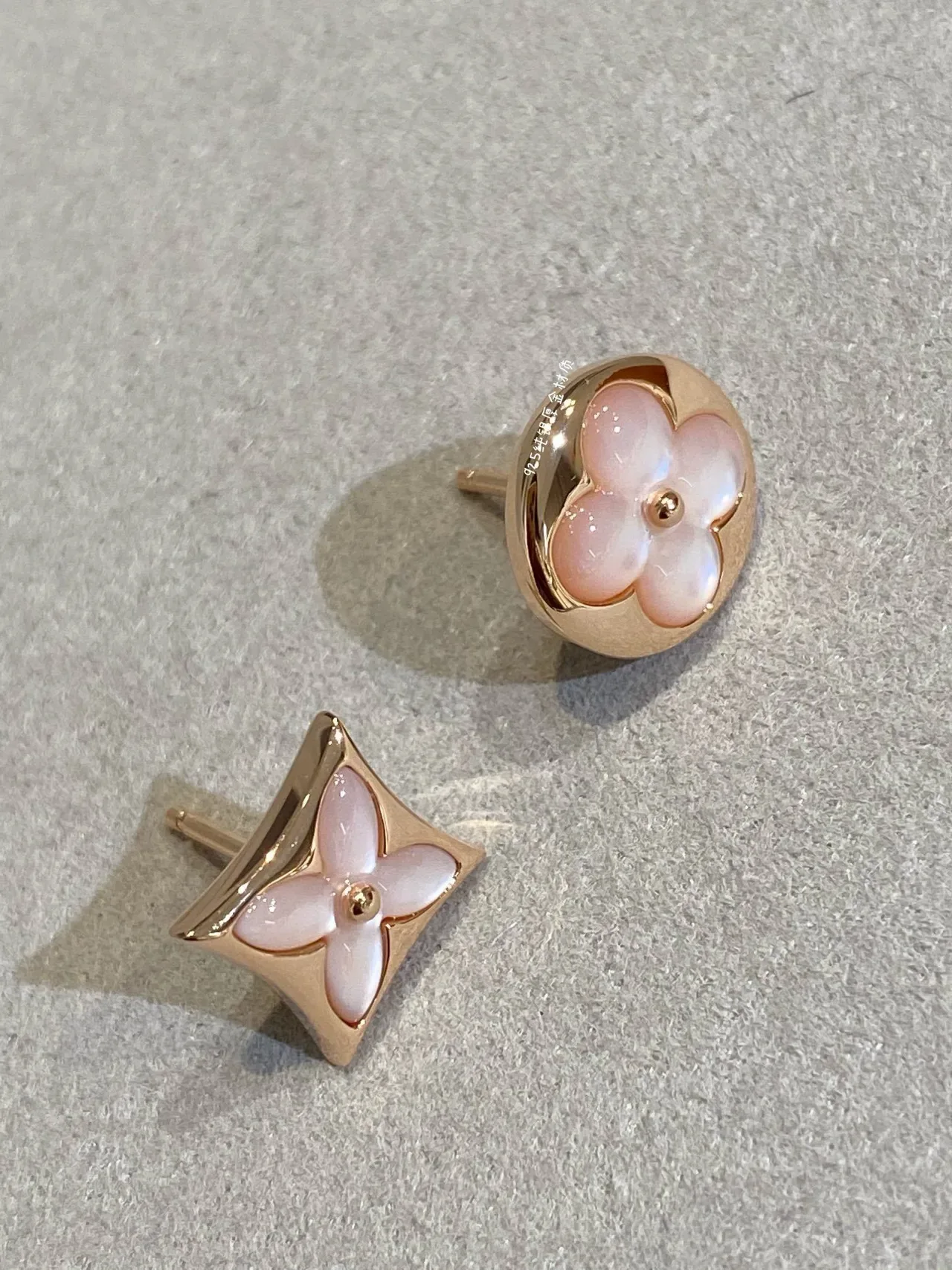 Louis Vuitton Monogram Flower Mother-of-Pearl Stud Earrings 3