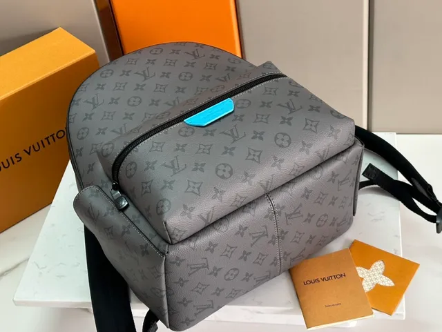 Louis Vuitton Monogram Gray Leather Structured Casual Backpack 4