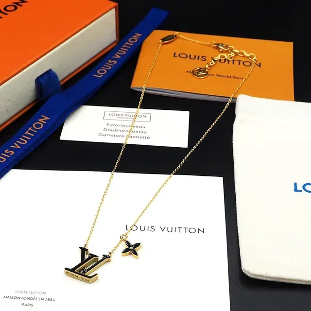 Louis Vuitton Monogram Jewelry Gold Black Chain Enamel Pendant Necklace 3