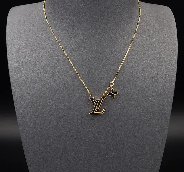 Louis Vuitton Monogram Jewelry Gold Black Chain Enamel Pendant Necklace 5