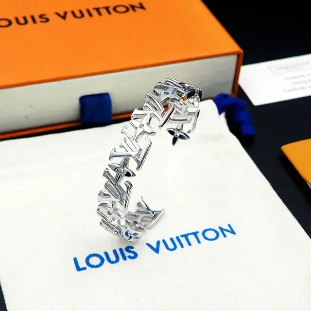 Louis Vuitton Monogram Link Cuff Silver Polished Bracelet 10