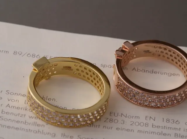 Louis Vuitton Monogram Pavé Crystal Ring Gold Transparent Ring 6