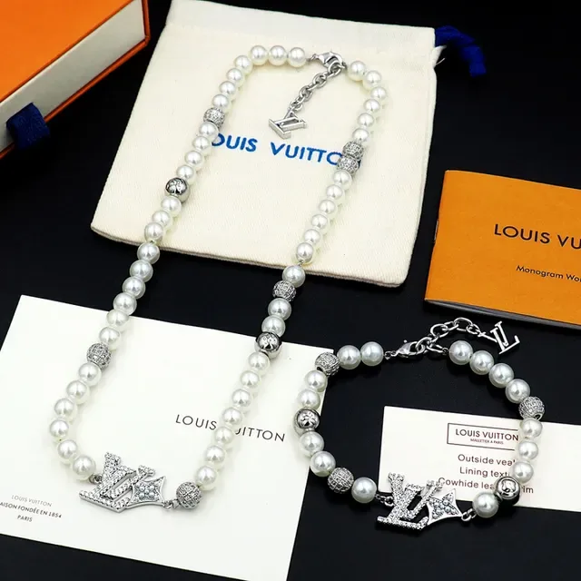 Louis Vuitton Monogram Pearl and Crystal Necklace 11