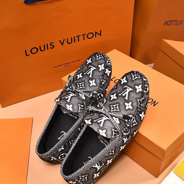 Louis Vuitton Monogram-Printed Bow Detail Loafers 3