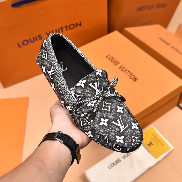 Louis Vuitton Monogram-Printed Bow Detail Loafers 6
