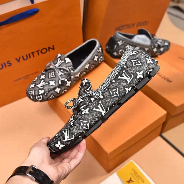 Louis Vuitton Monogram-Printed Bow Detail Loafers 7