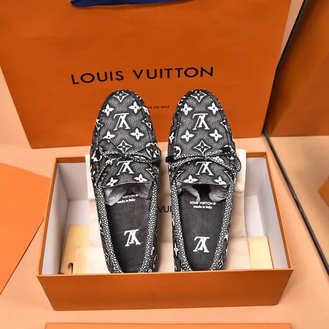 Louis Vuitton Monogram-Printed Bow Detail Loafers 9