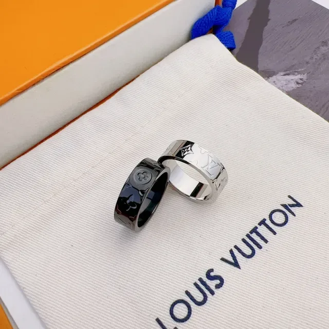 Louis Vuitton Monogram Ring Silver Wide Band Engraved Ring 5
