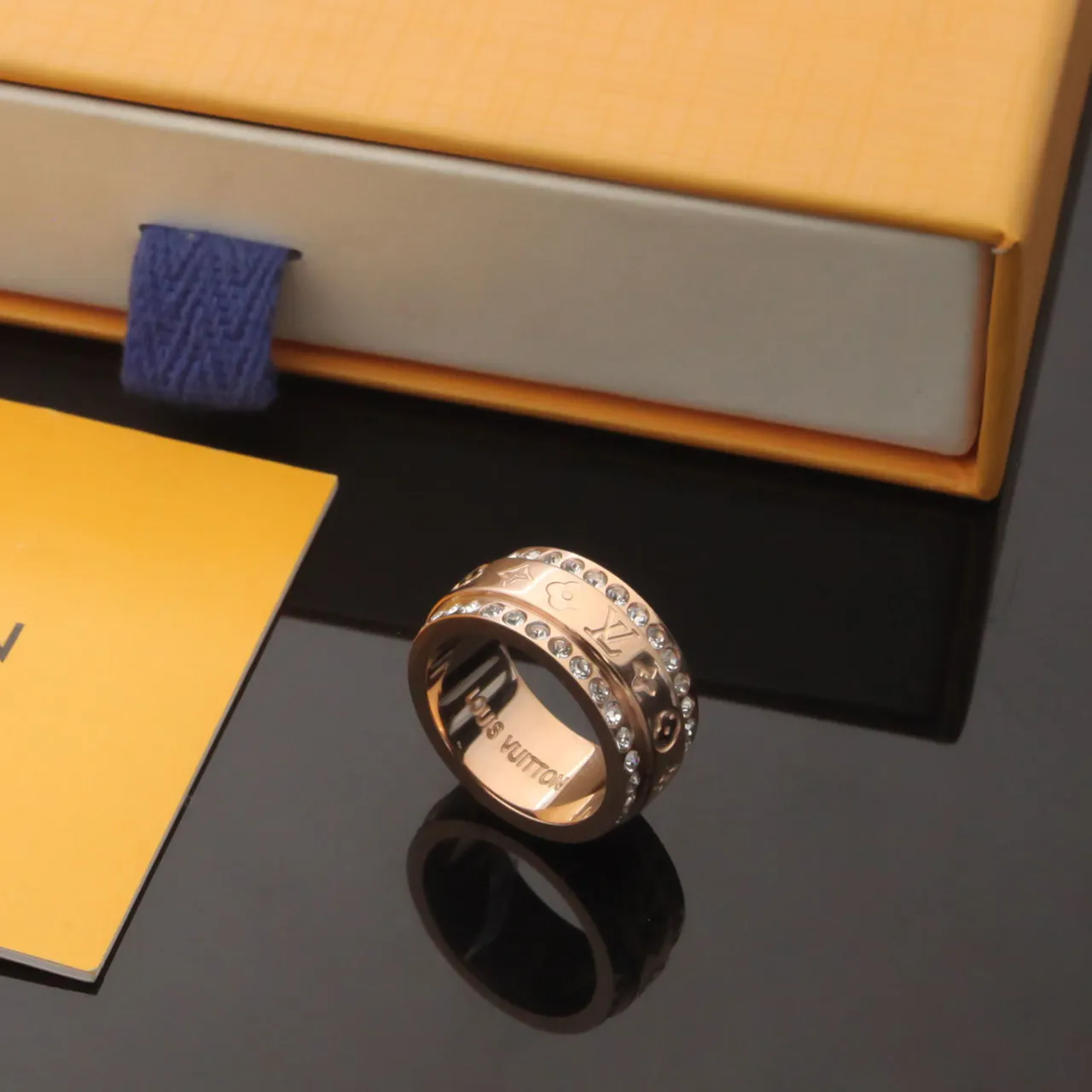 Louis Vuitton Monogram World Tour Gold Silver Rotating Spinner Band Pavé Crystal Bezel Ring 4