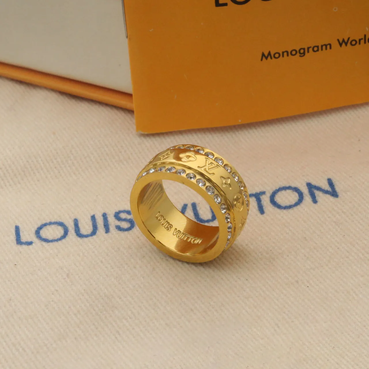 Louis Vuitton Monogram World Tour Gold Silver Rotating Spinner Band Pavé Crystal Bezel Ring 7