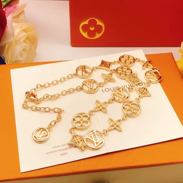 Louis Vuitton Monogram World Tour Gold-Tone Chain Necklace 4