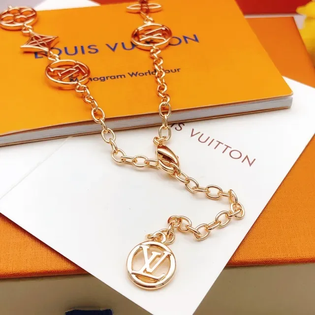 Louis Vuitton Monogram World Tour Gold-Tone Chain Necklace 5