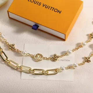 Louis Vuitton Pearl and Flower Chain Necklace
