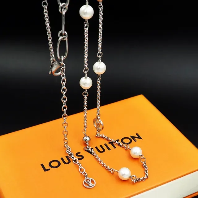 Louis Vuitton Pearl and Monogram Charm Long Chain Necklace 7