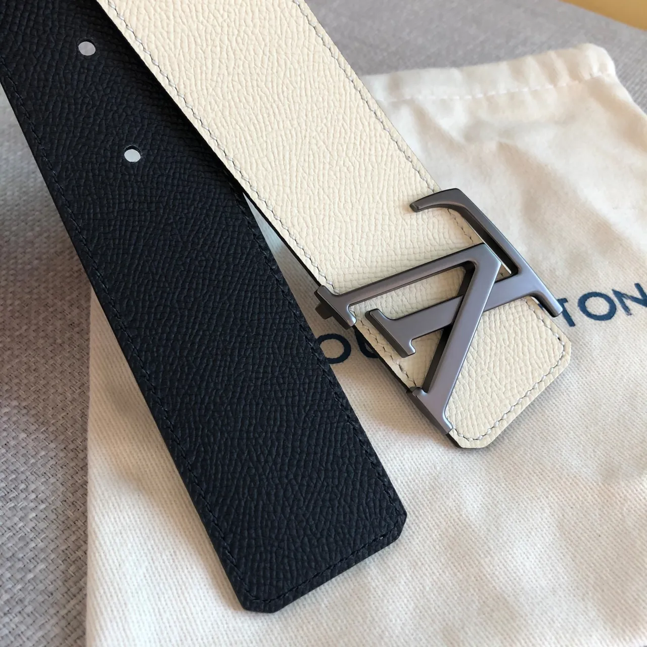 Louis Vuitton Reversible Belt Black Beige Textured Grain Leather Belt 2