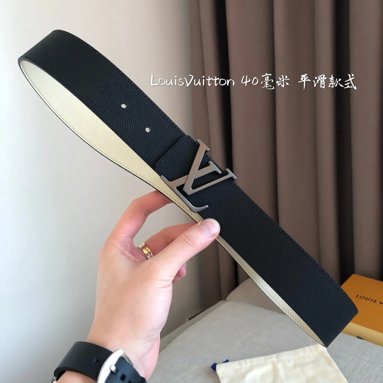 Louis Vuitton Reversible Belt Black Beige Textured Grain Leather Belt 7