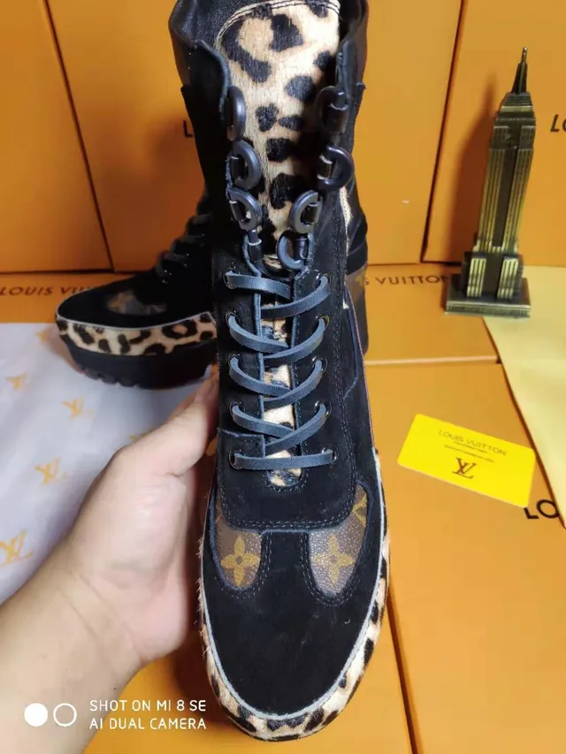 Louis Vuitton Run Away Preto Multicolor Plataforma de Topo Alto Banda de Lona Monograma Botas de Tornozelo 4