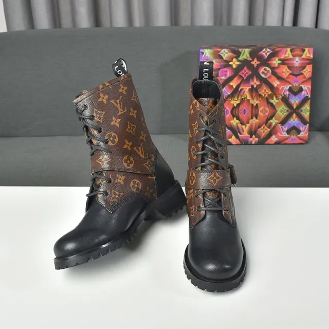 Louis Vuitton Run Away Brown Black Monogram Canvas Lace-Up Front Ankle Boots 4