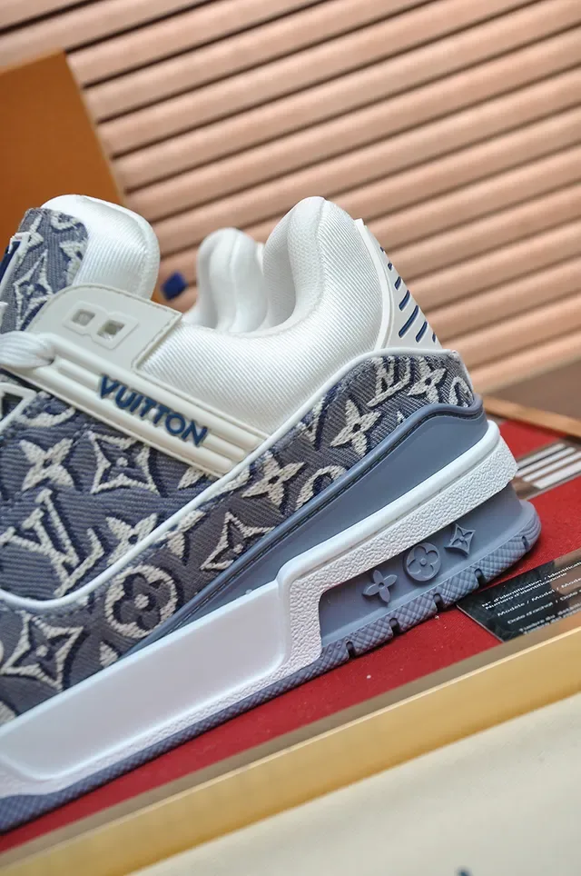 Louis Vuitton Run Away Monogram Canvas Gray Blue Lifestyle Sneakers 2
