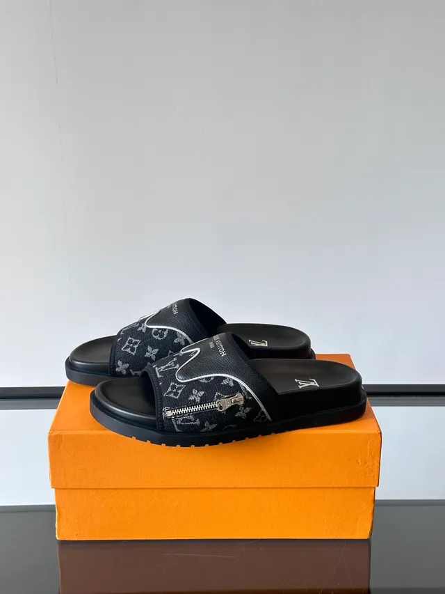Louis Vuitton Run Away Monogram Canvas Zipper Slippers 4