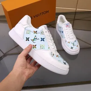 Louis Vuitton Run Away zapatillas lifestyle blancas con monograma multicolor