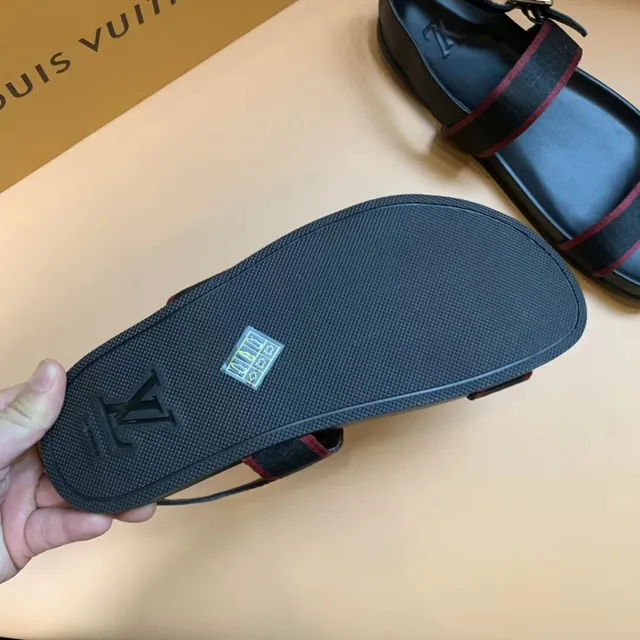 Louis Vuitton Run Away أزرق بحري و بورجوندي شبكي كاجوال صندل 3