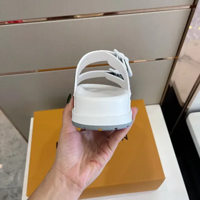Louis Vuitton Run Away White and Gray Buckle Strap Slippers 5