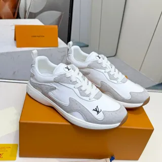 Louis Vuitton Run Away Blanco y Gris claro zapatillas lifestyle