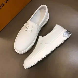 Louis Vuitton Run Away Mocassins Slip-On Brancos