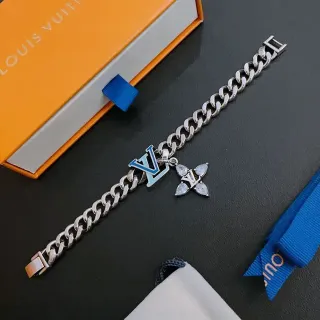 Louis Vuitton Silver Blue Curb-Link Chain Enamel LV Plaque Bracelet