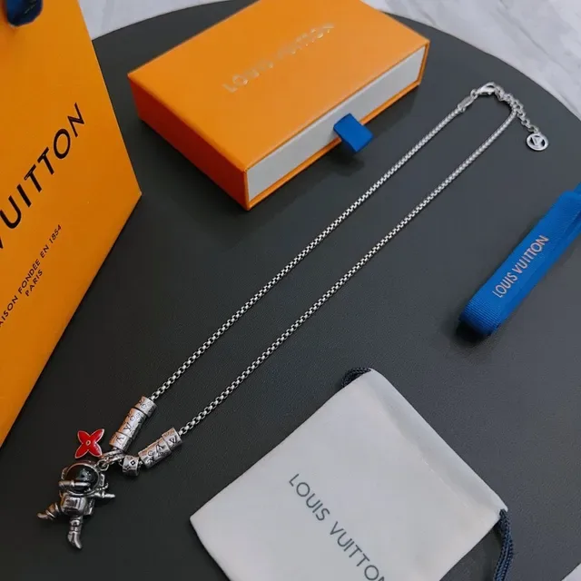 Louis Vuitton Silver Red Chain Astronaut Pendant Necklace 3