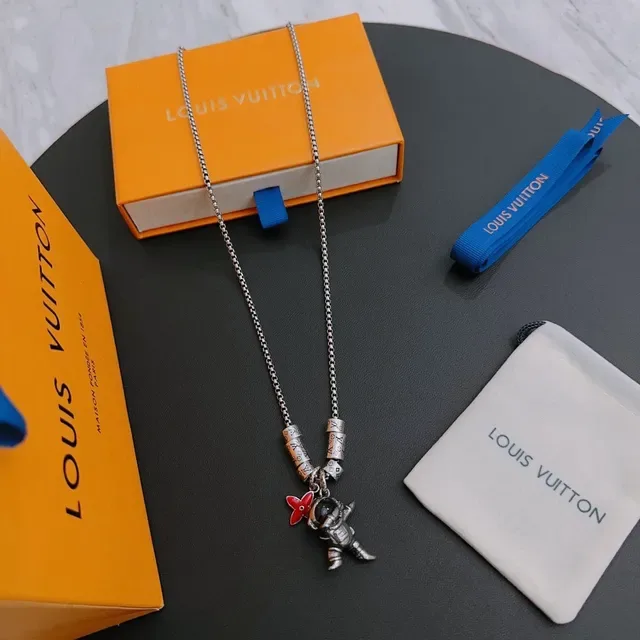 Louis Vuitton Silver Red Chain Astronaut Pendant Necklace 5