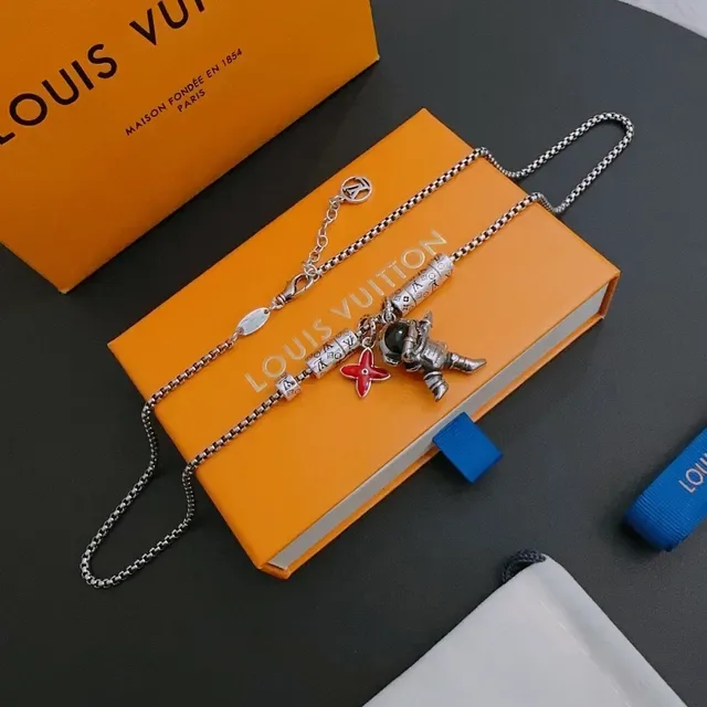 Louis Vuitton Silver Red Chain Astronaut Pendant Necklace 9