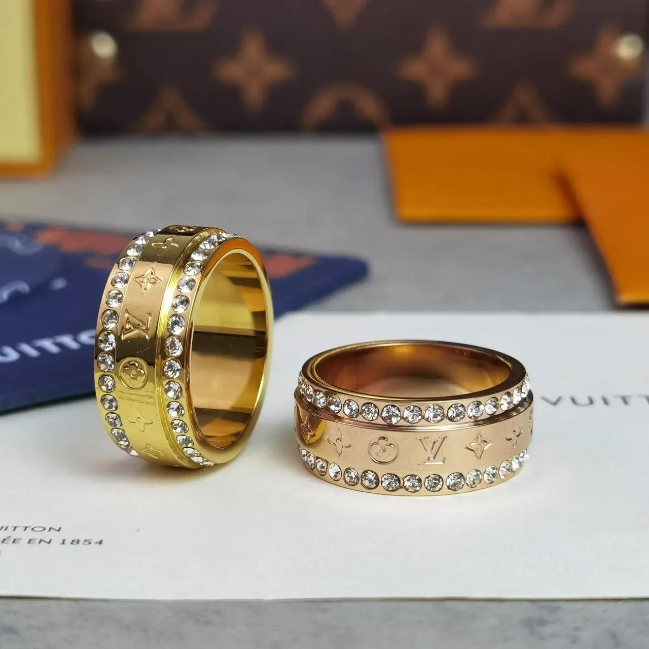 Louis Vuitton Turnaround Bague Or Rose et Or Jaune Cristal Pavé 9