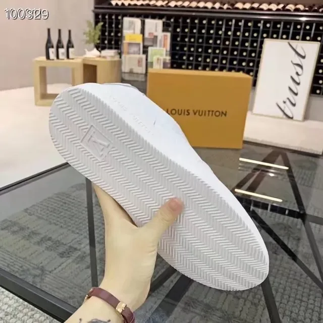 Louis Vuitton White Embossed Monogram Leather Thick Platform Sole Lifestyle Sneakers 3