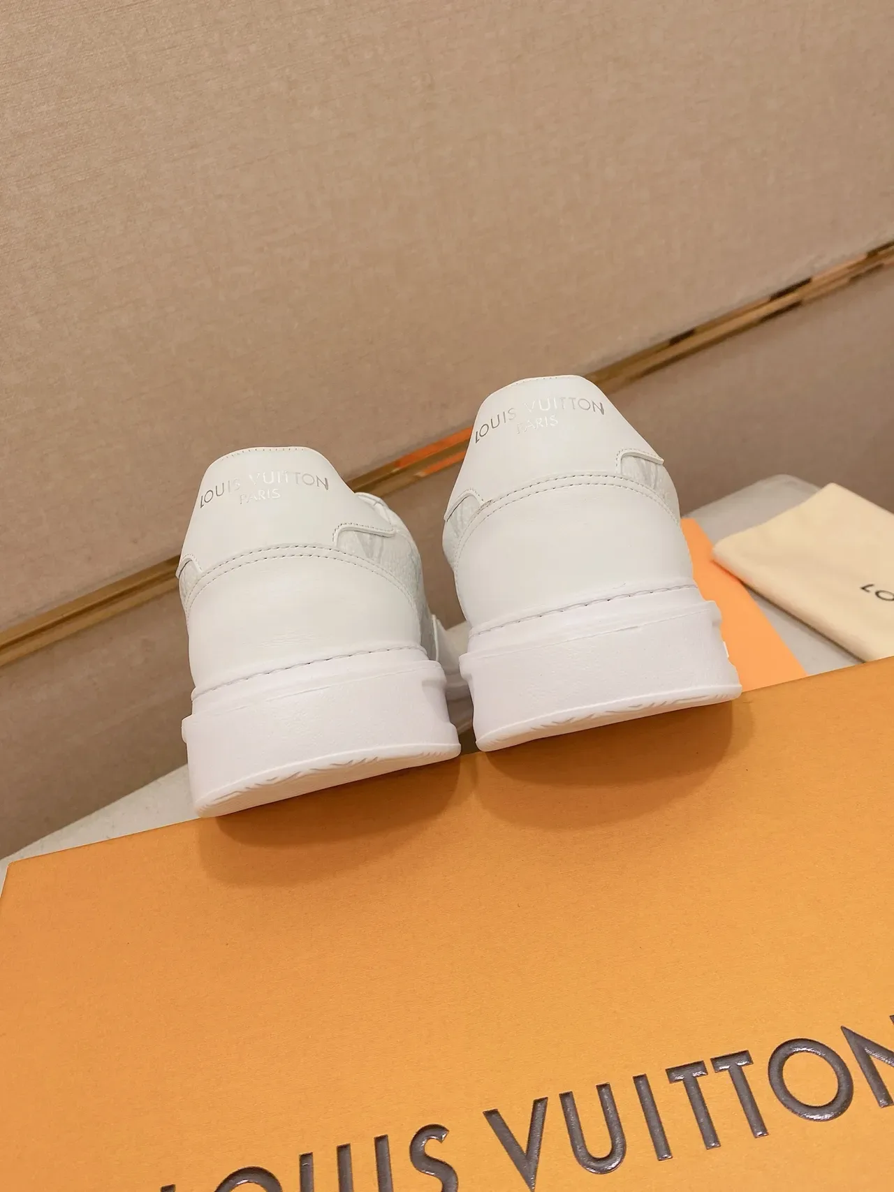 Louis Vuitton White Monogrammed Leather Platform Sole Lifestyle Sneakers 3