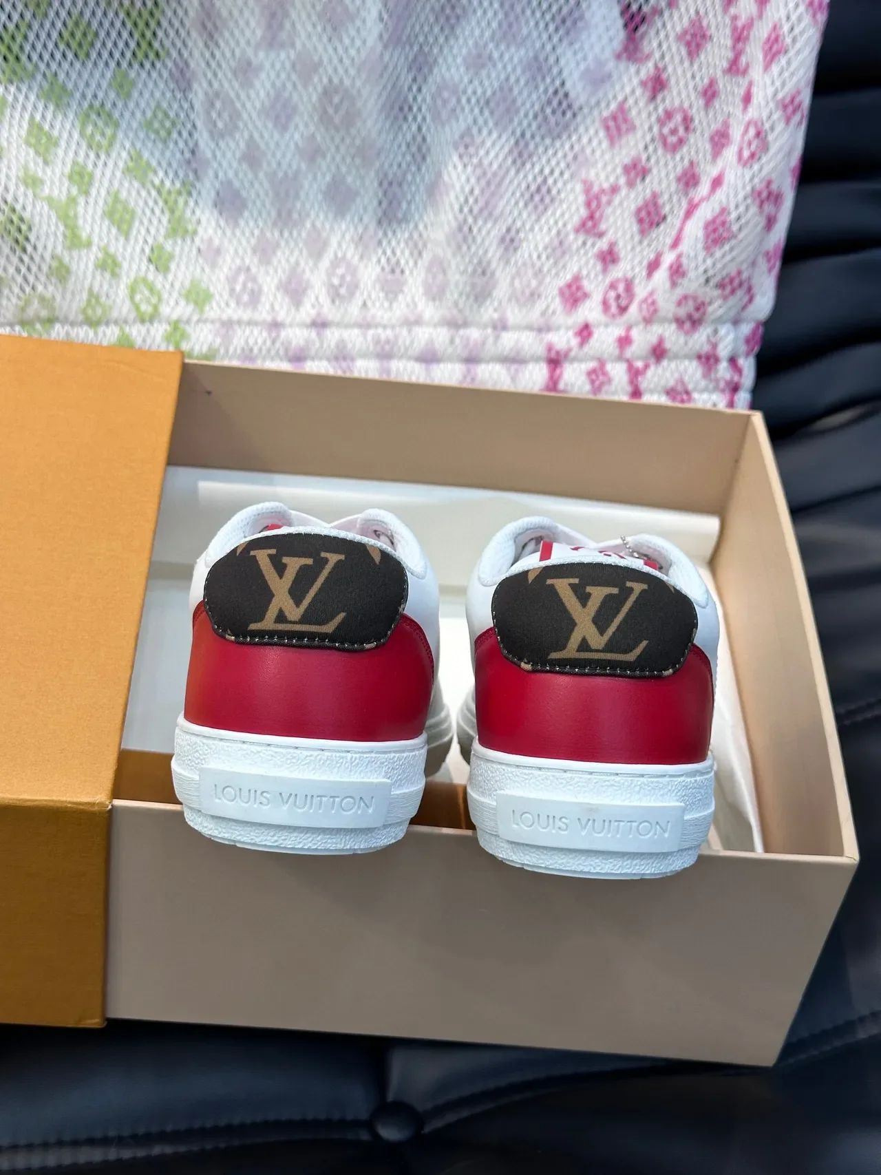 Louis Vuitton সাদা লাল লো-টপ চামড়া উপরের লাইফস্টাইল স্নিকার্স 4