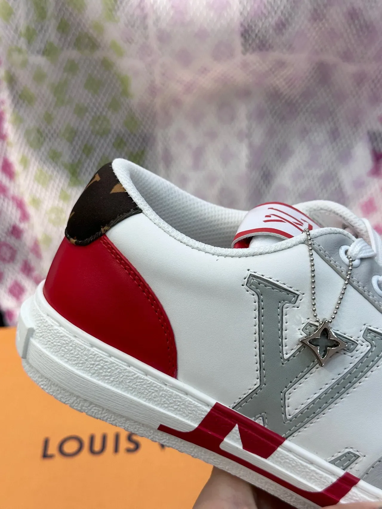 Louis Vuitton সাদা লাল লো-টপ চামড়া উপরের লাইফস্টাইল স্নিকার্স 6