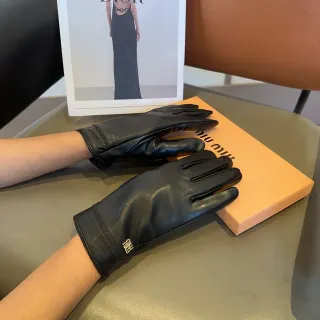 Miu Miu Black Smooth Full-Finger Leather Gloves