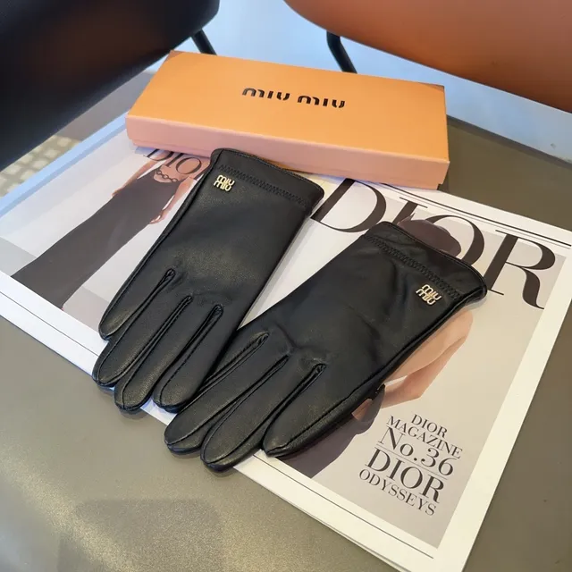 Miu Miu Black Smooth Full-Finger Leather Gloves 4