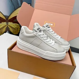 Miu Miu Wander gris blanco low-top suela plataforma zapatillas lifestyle