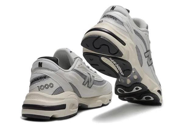 New Balance 1000 Off-White Gris Zapatillas Chunky 3