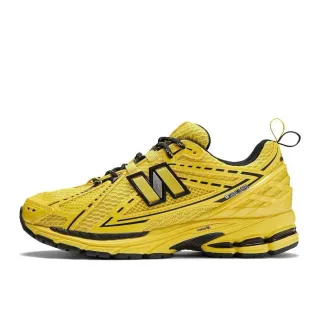 New Balance 1202 Yellow and Black Running Shoes