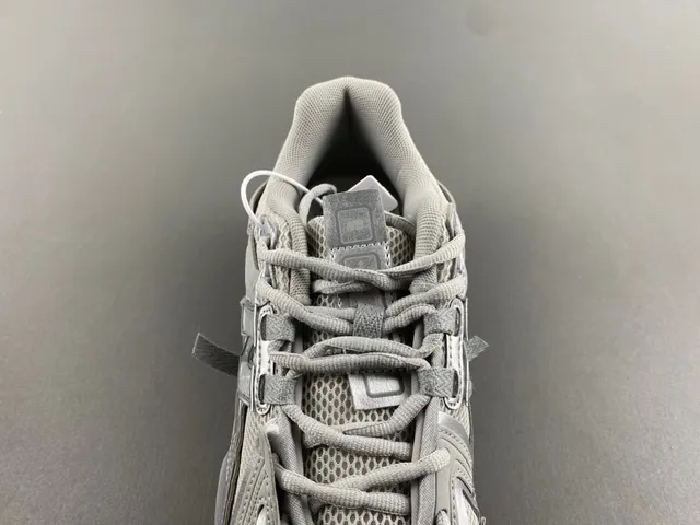 New Balance 1906R Tênis Lifestyle Cinza de Malha e Sintético 6