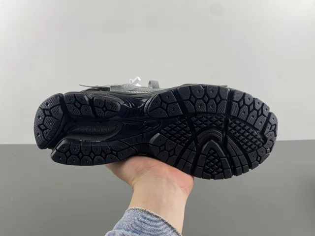 New Balance 1906R Tênis Lifestyle Cinza de Malha e Sintético 7