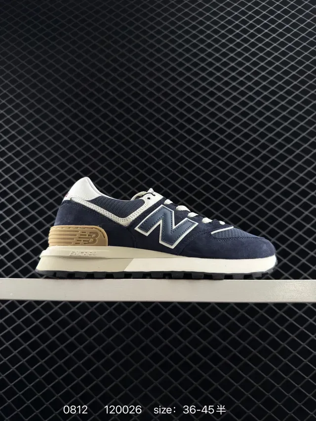 New Balance 574 海军蓝和奶油生活方式运动鞋 4