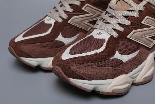 New Balance 9060 Marron Beige Baskets style de vie 4